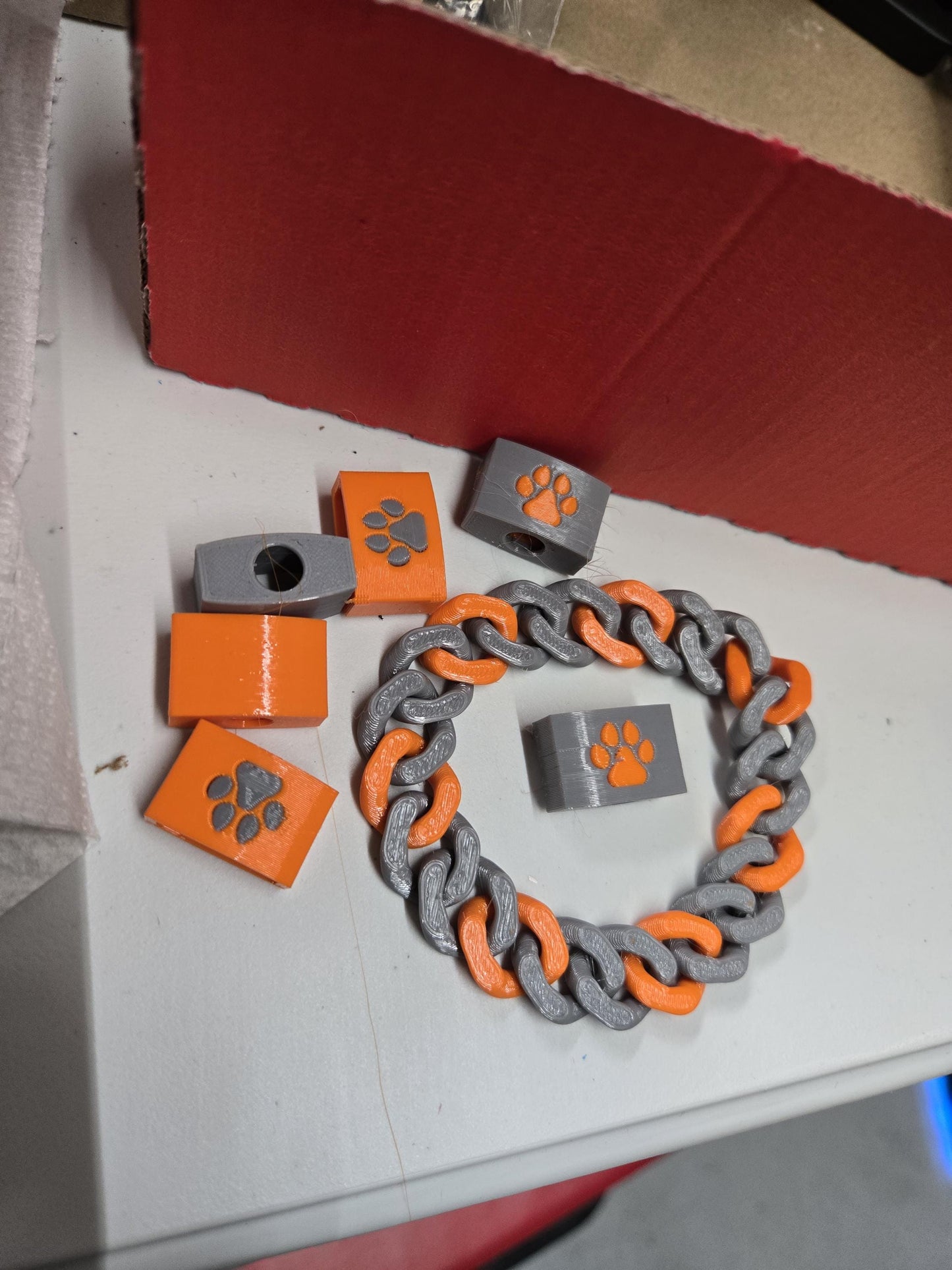 3D Printed Cuban Chain Bracelet – Colorful, Customizable, Durable & Stylish