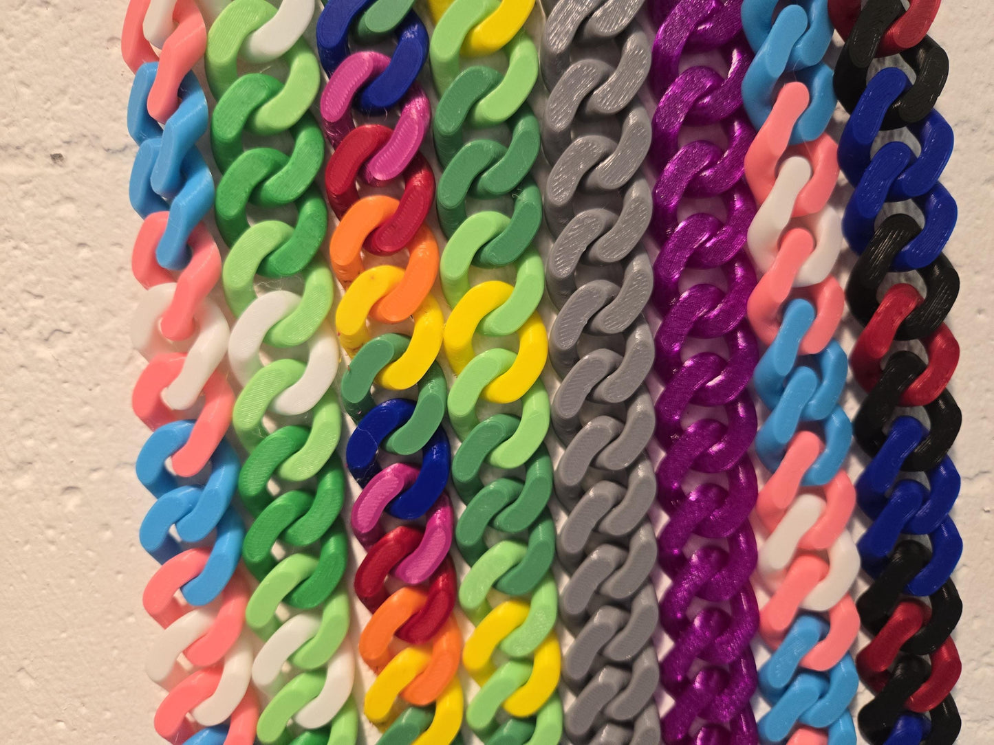 3D Printed Cuban Chain Pride Jewelry – Colorful, Customizable, Durable & Stylish